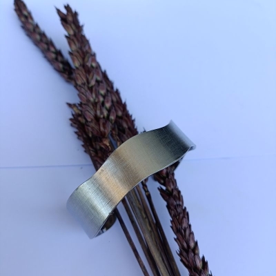 Βραχιόλι ρυθμιζόμενο από ανοξείδωτο ατσάλι